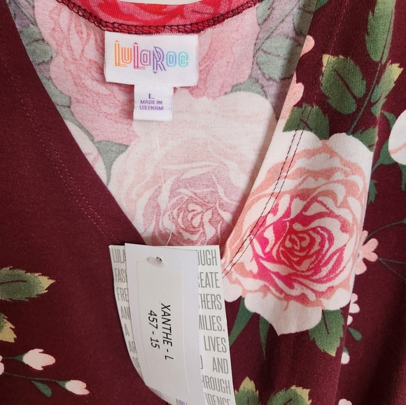 Lularoe xantha, large NWT, floral shorts romper. - Picture 3 of 3